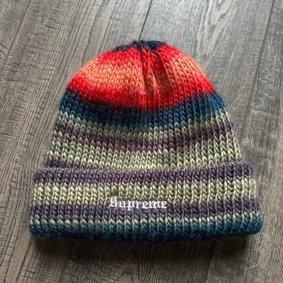 Ombré Striped Knit Supreme New York Winter Beanie Hat Cap - Picture 3 of 8